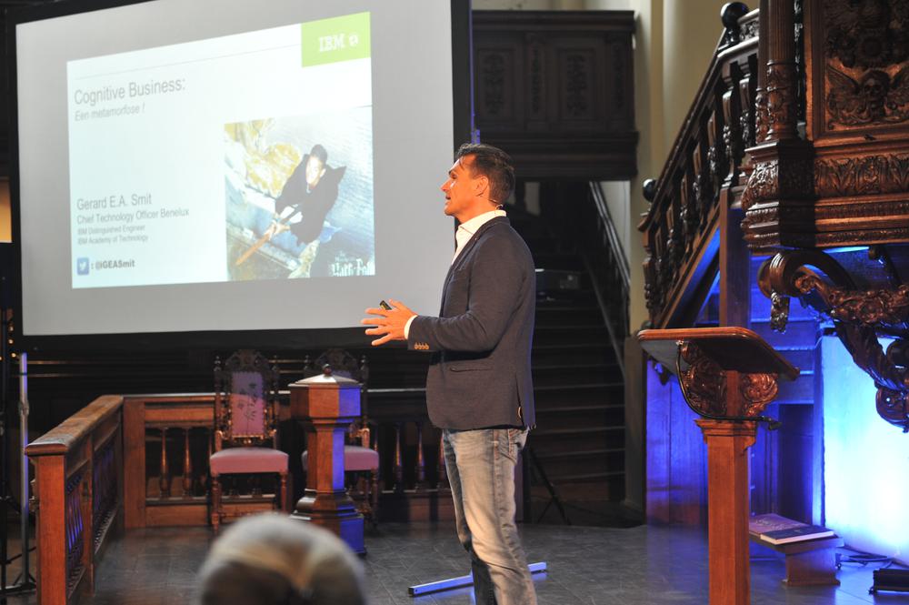 symposium_1.JPG